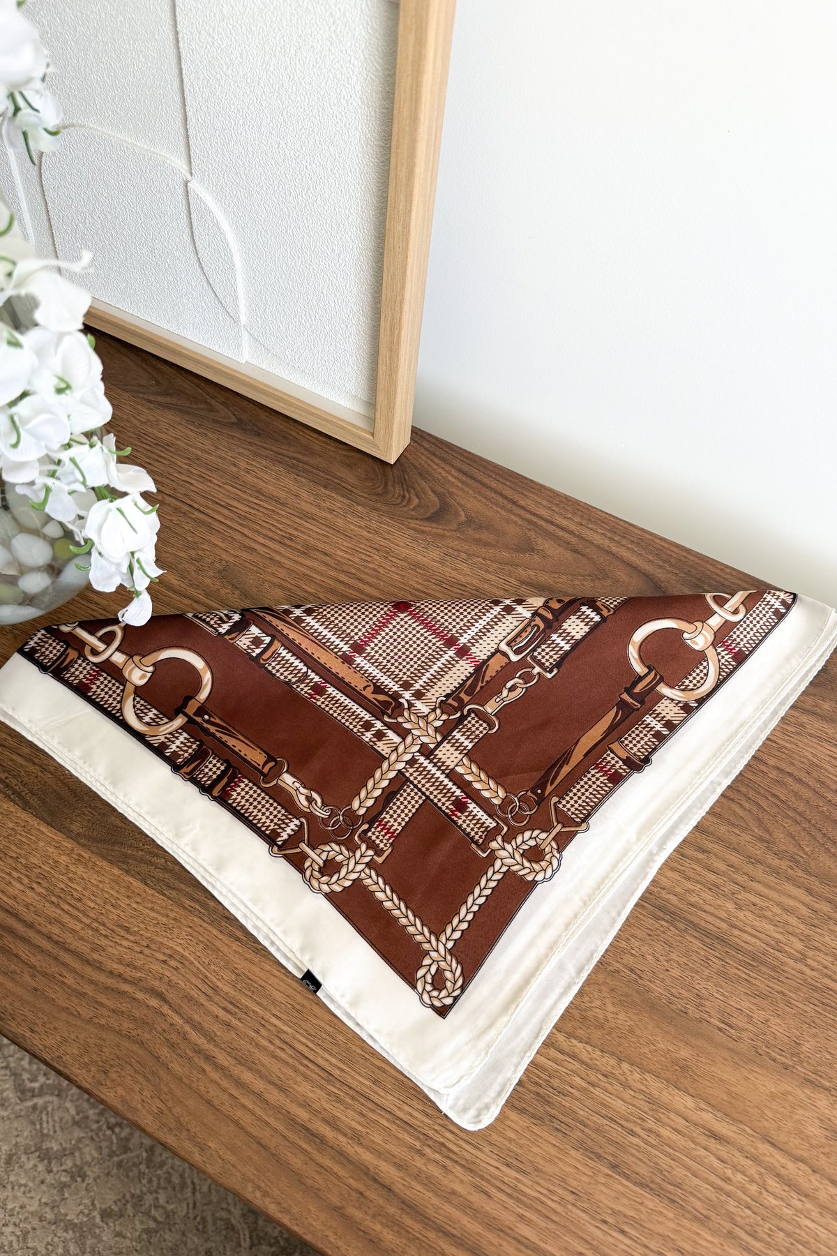 FOULARD MARRON IMPRIMÉ