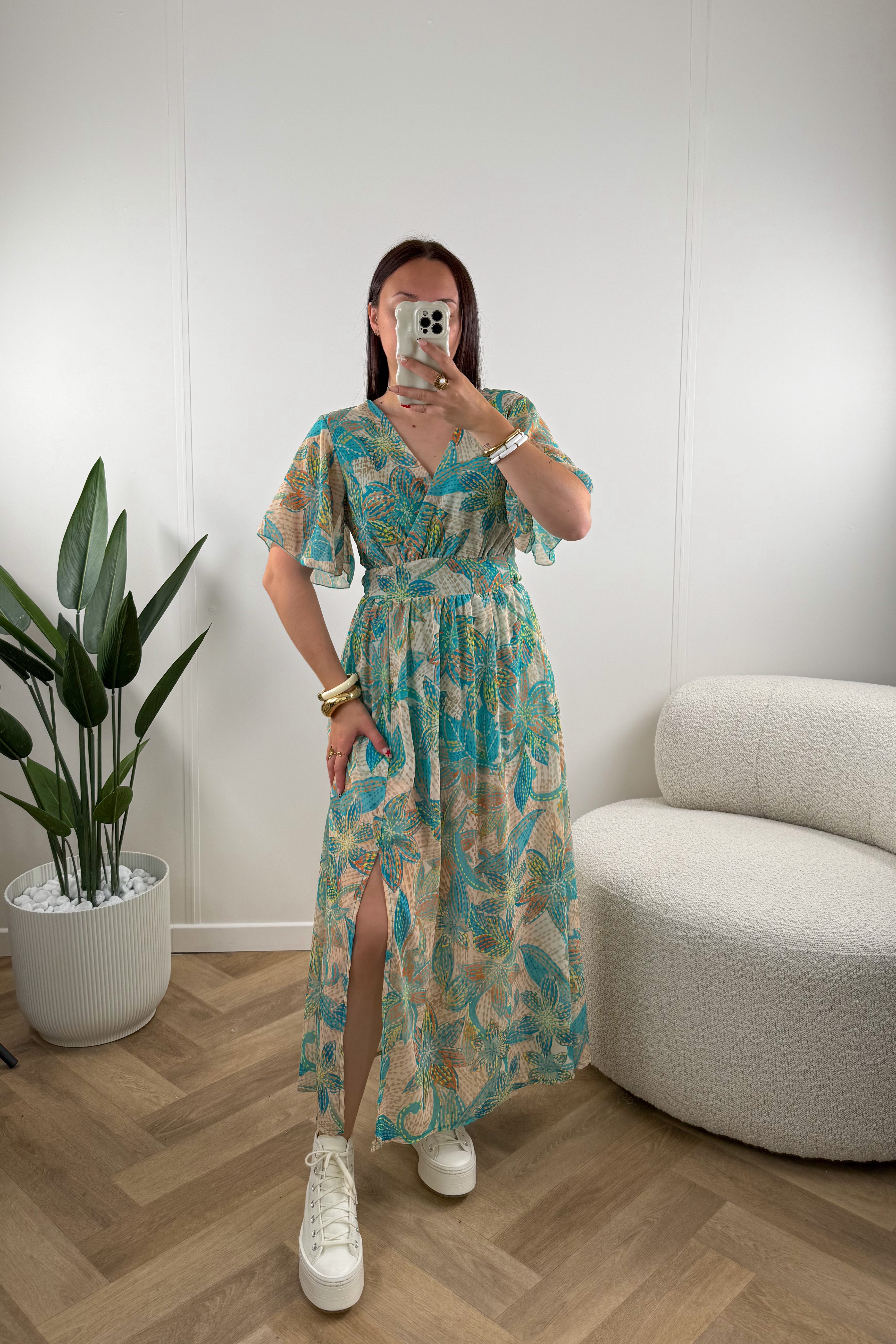 ROBE ALVA