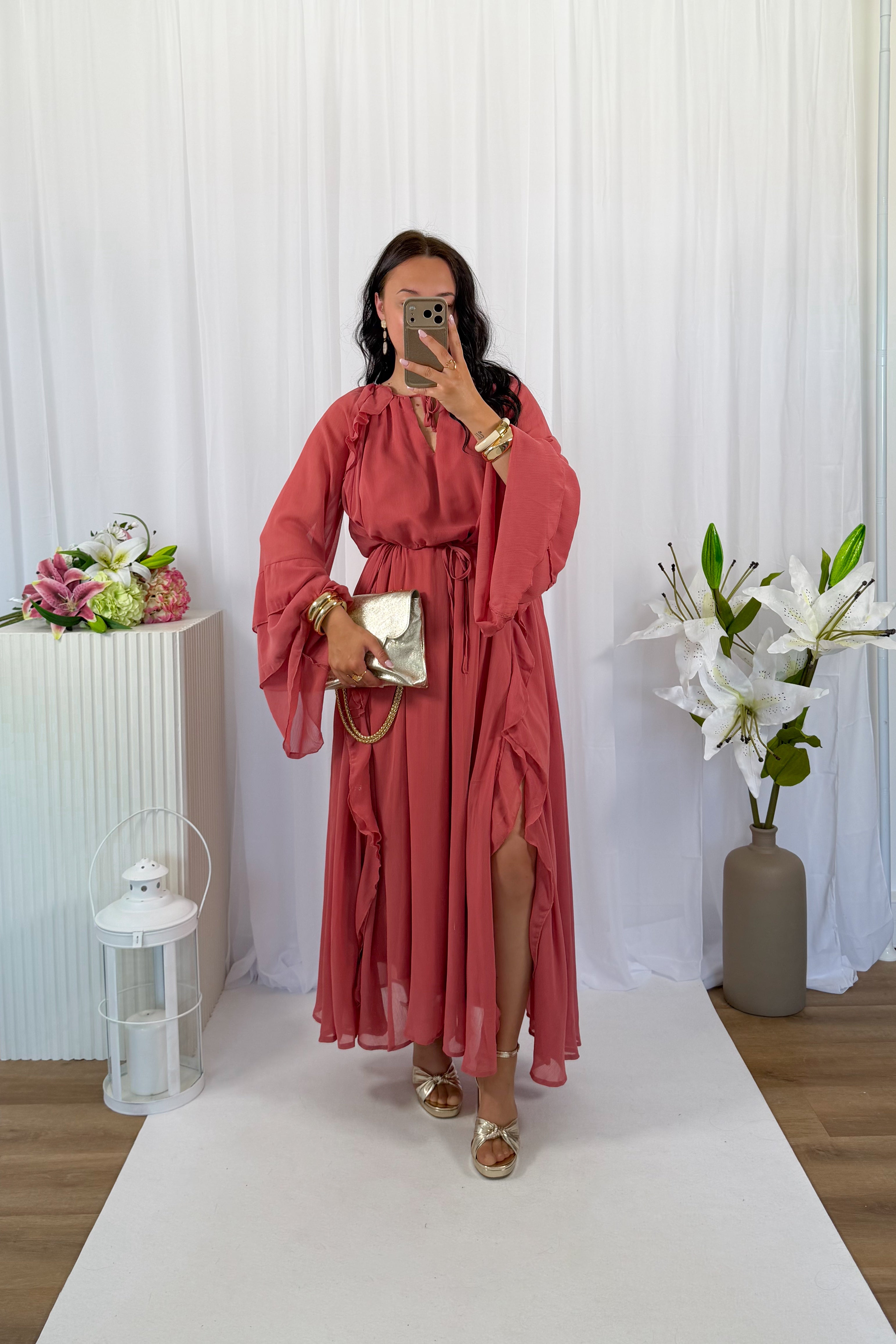 ROBE DAHLIA