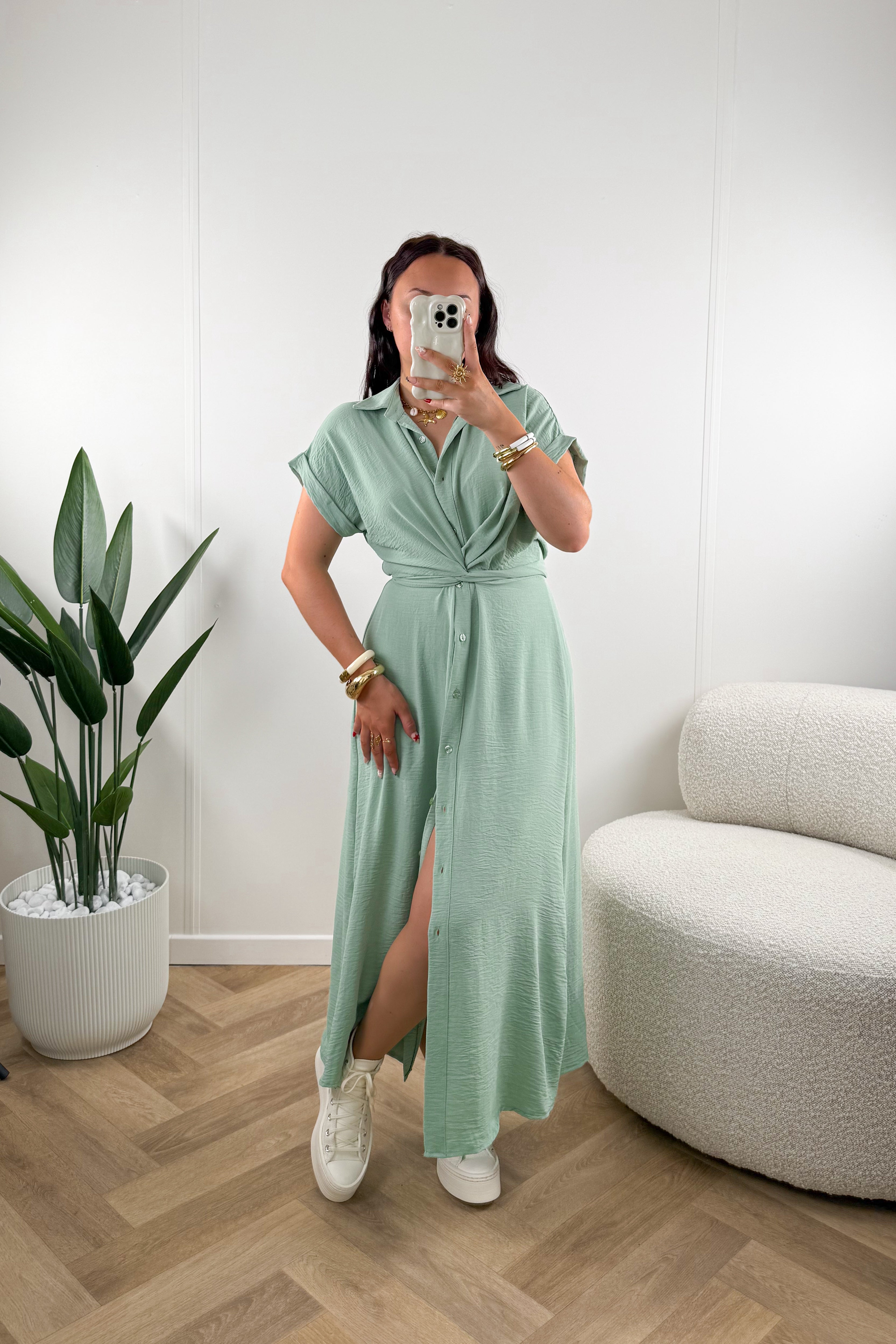 ROBE EVA