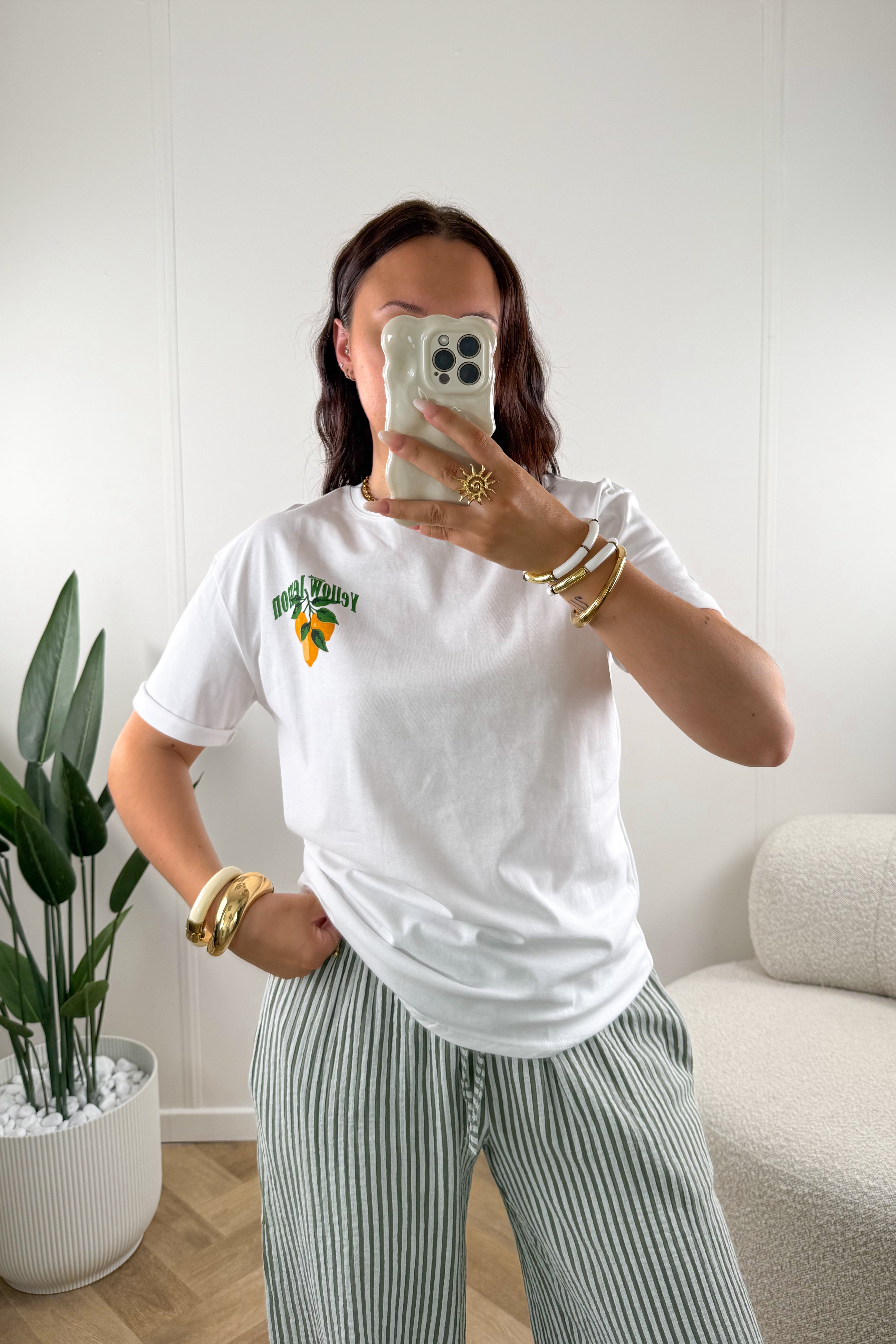 T-SHIRT YELLOW