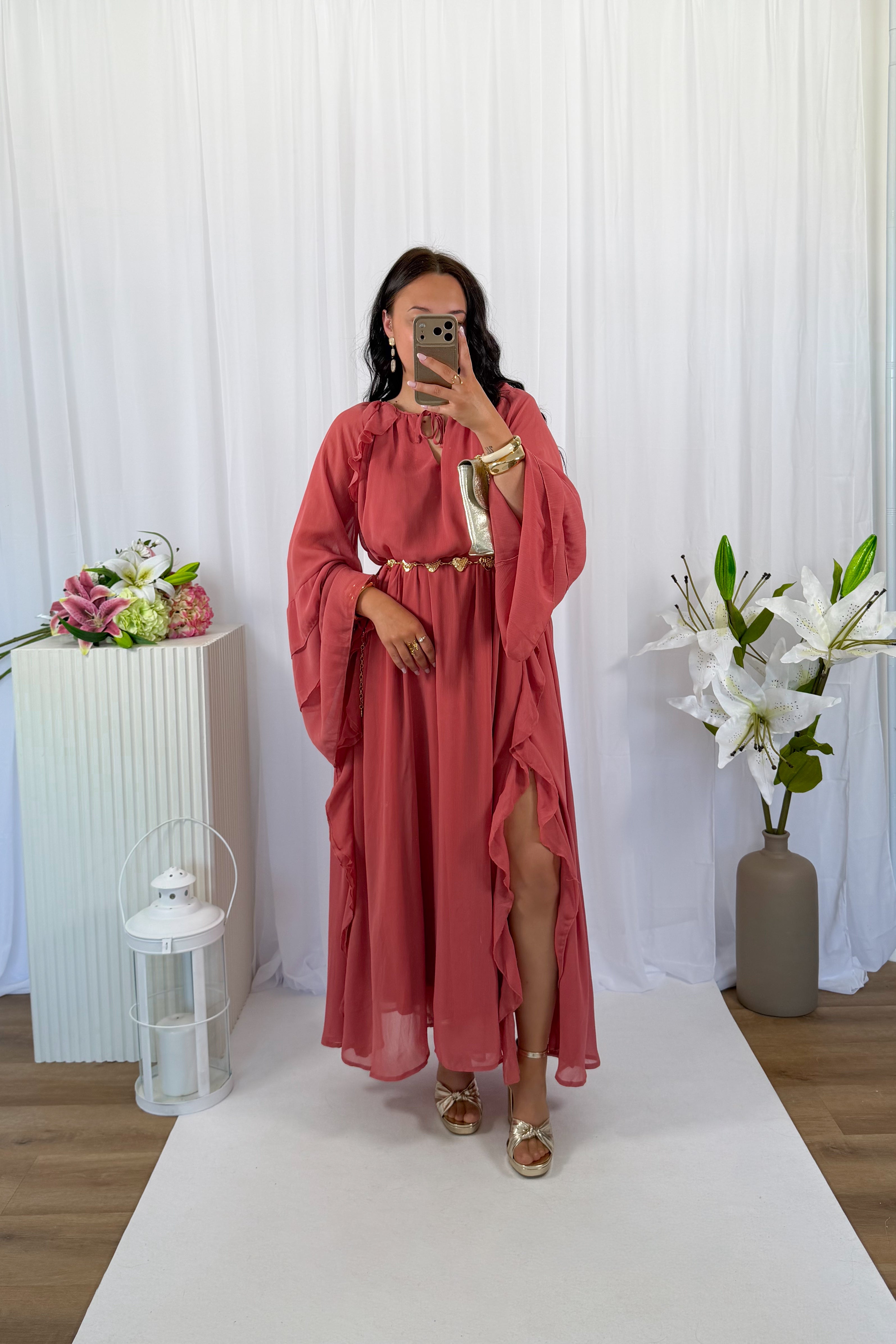 ROBE DAHLIA