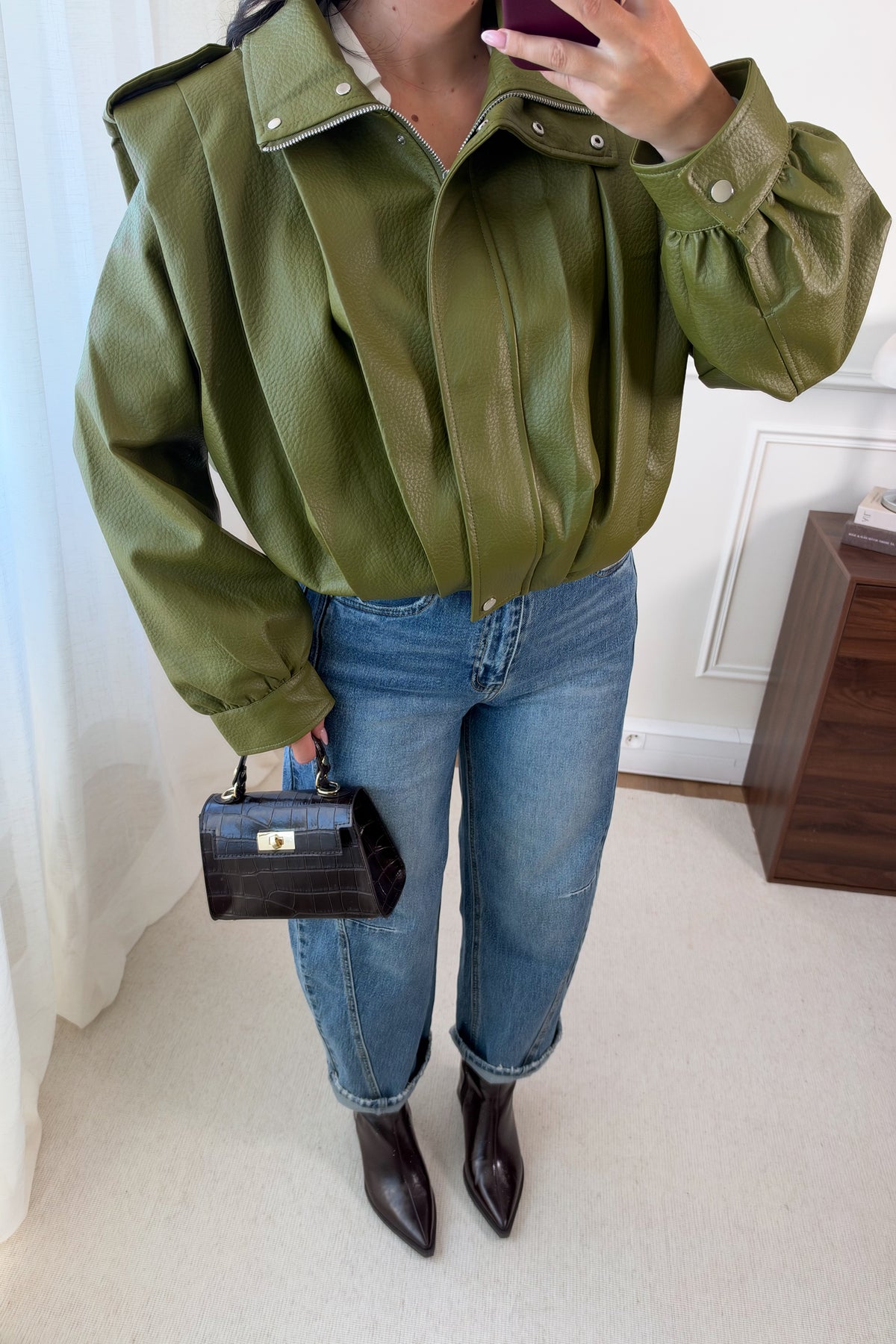 VESTE EZRA