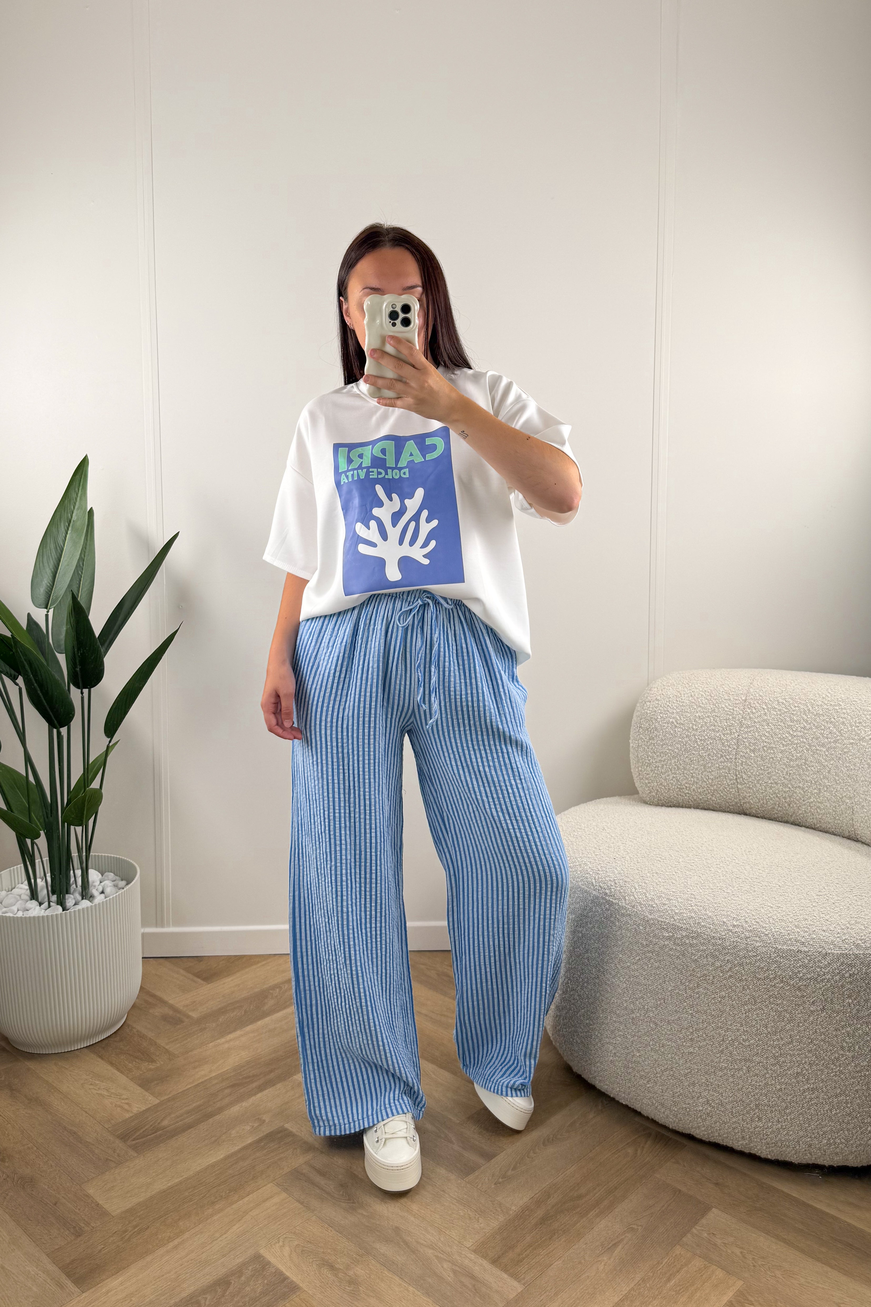 T-SHIRT CAPRI