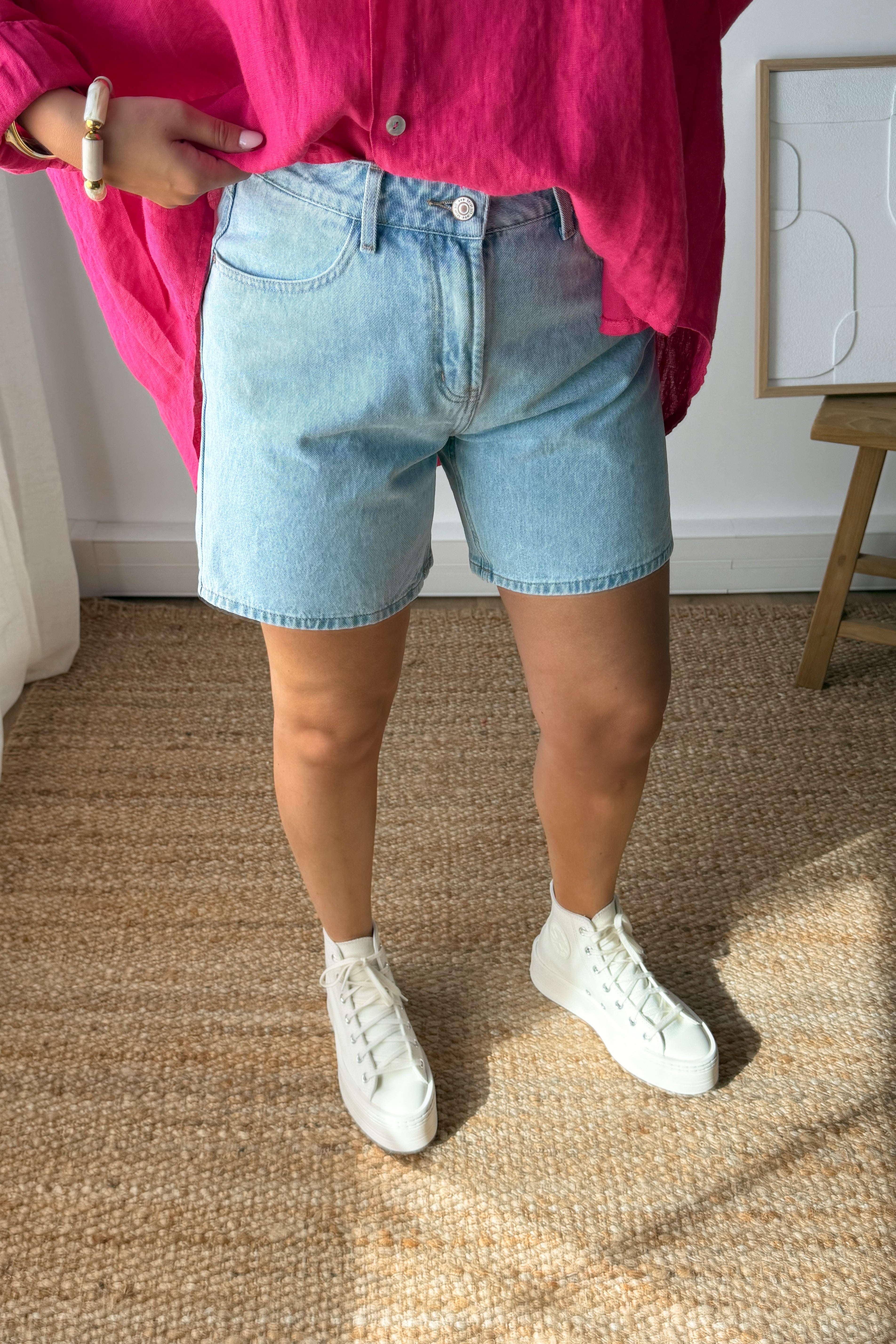 SHORT VALMY