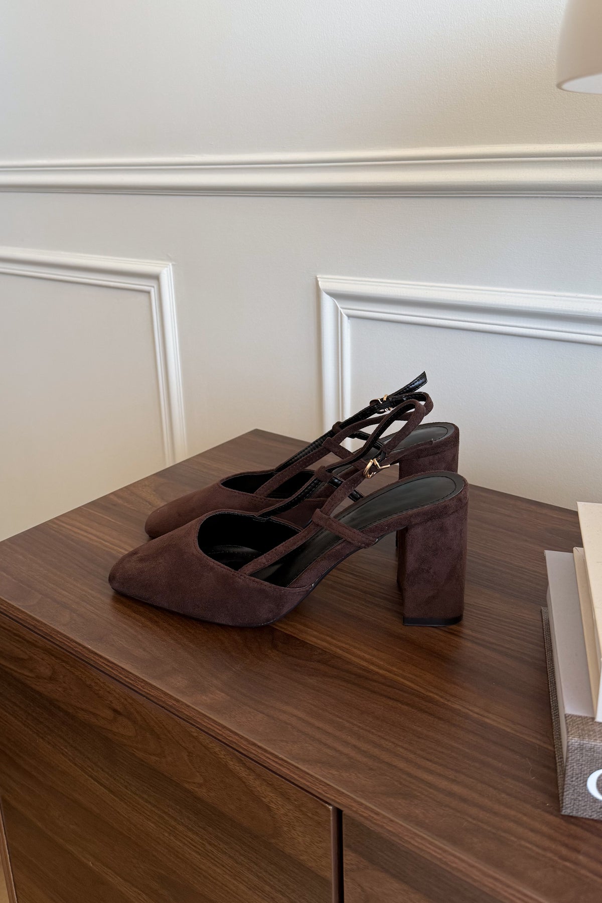 TALONS GALA