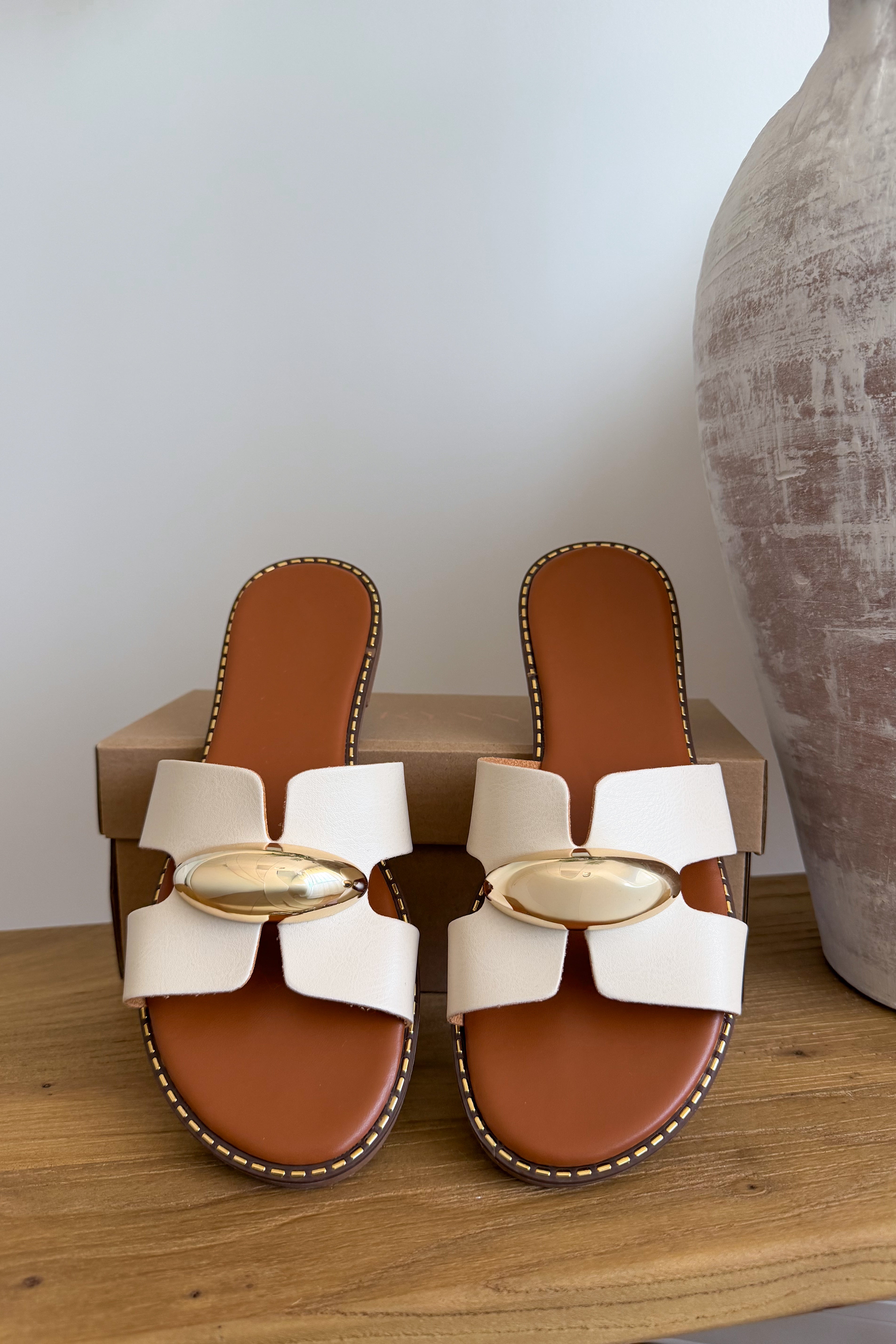 MULES ISADORA