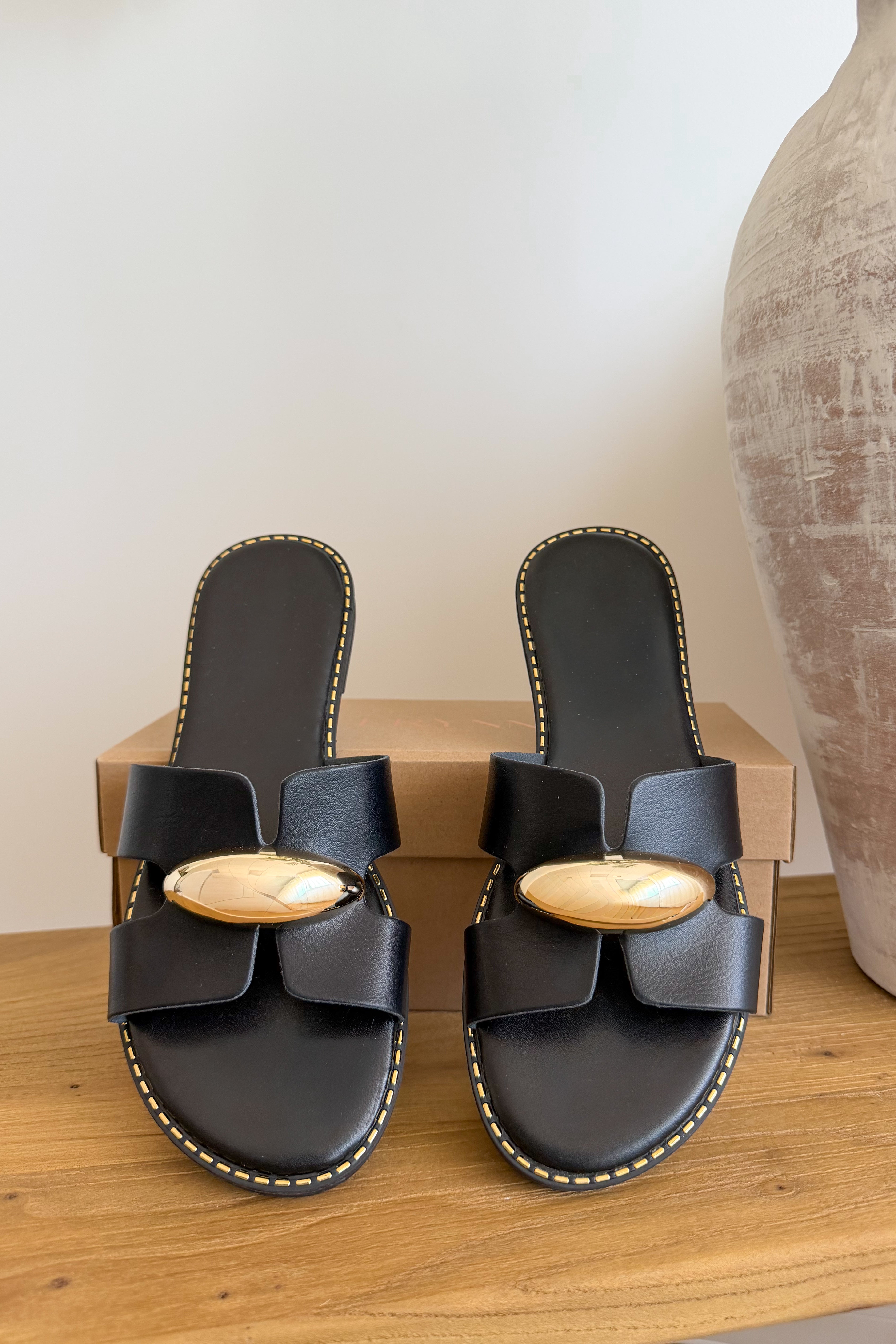 MULES ISADORA