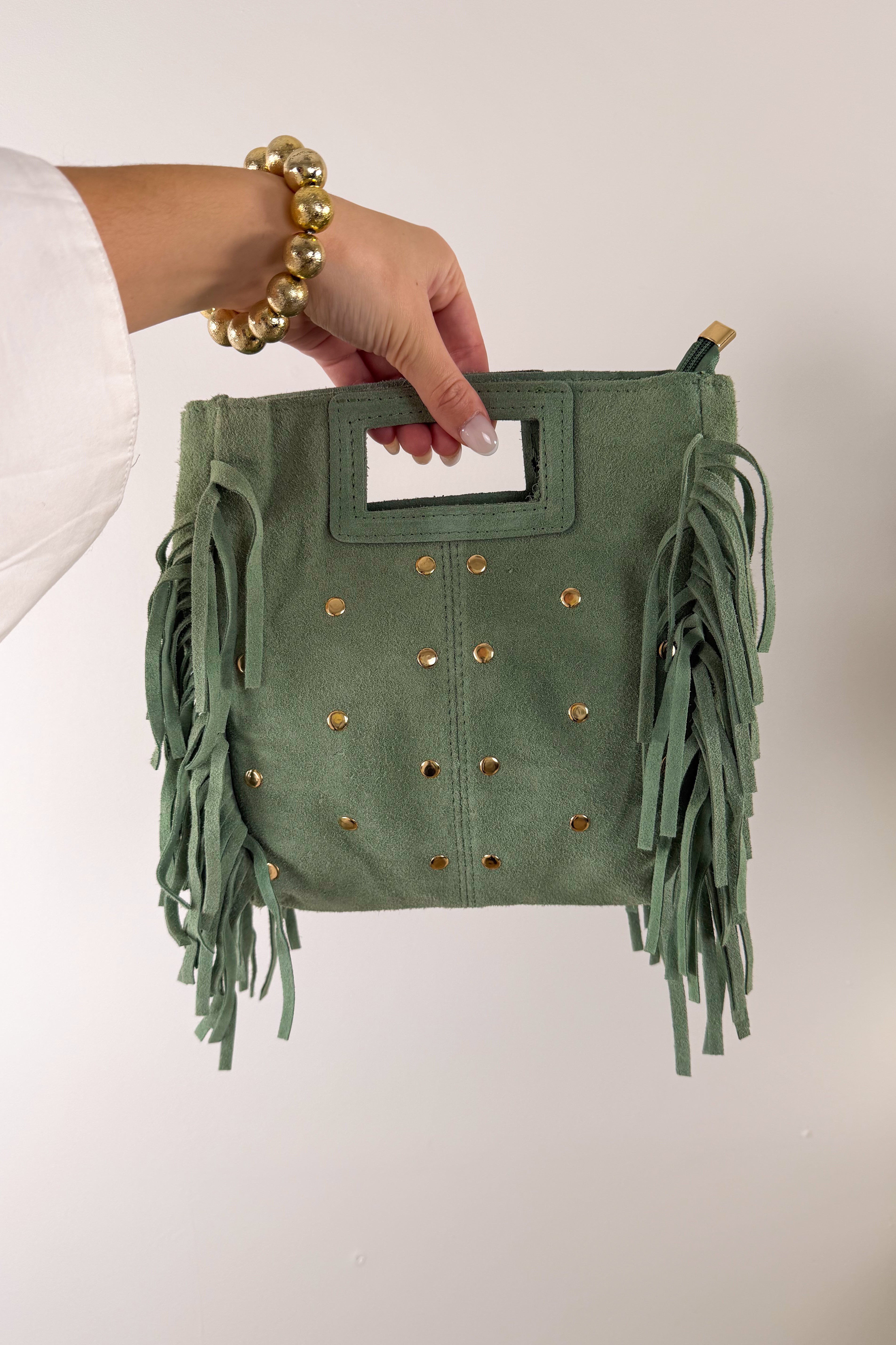 SAC CARRÉ CUIR CLOUS